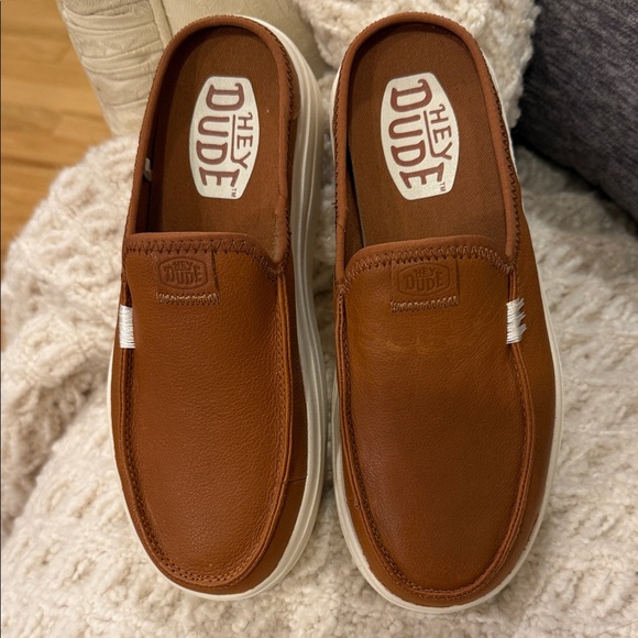 Hey Dude Womens  Tan Slip-On Loafers - Picture 4 of 4